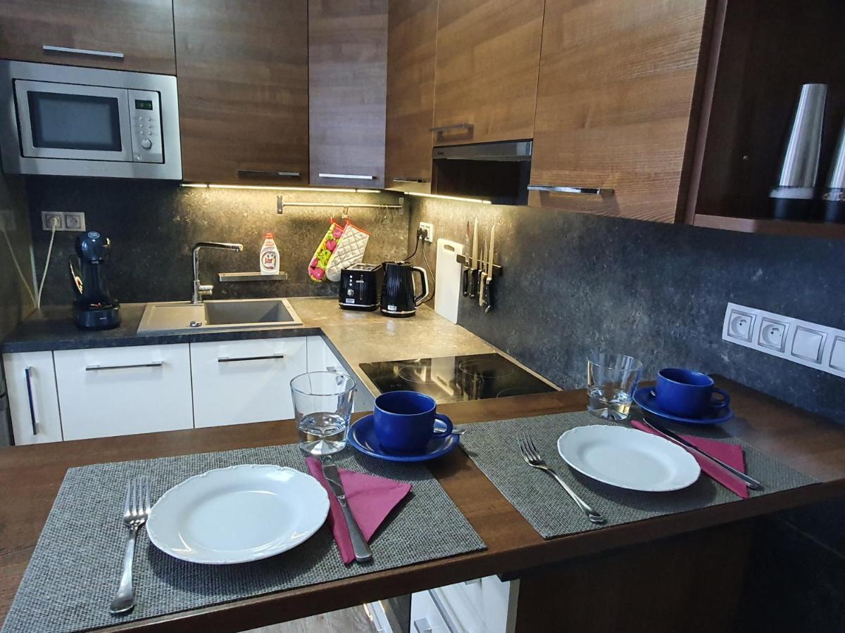 Family Apartman Kovářská Exteriör bild
