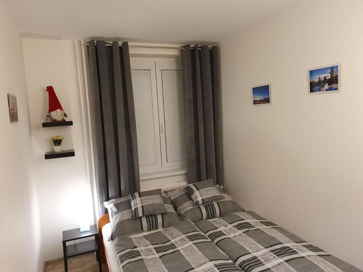 Family Apartman Kovářská Exteriör bild